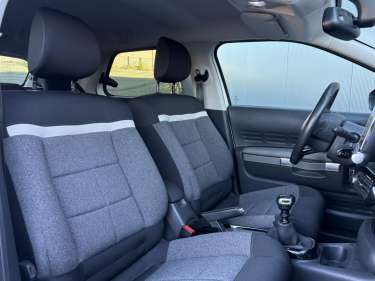 CITROEN C4 CACTUS 1.5 BlueHDI 100 Shine