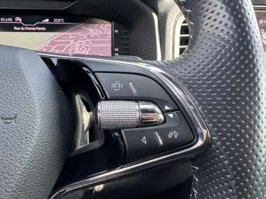 SKODA KAROQ 2.0 TDI 116 DSG7 Sportline