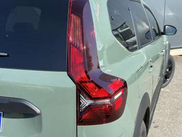 DACIA JOGGER 1.6 Hybrid 140 Extreme 7PL