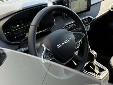 DACIA JOGGER 1.6 Hybrid 140 Extreme 7PL