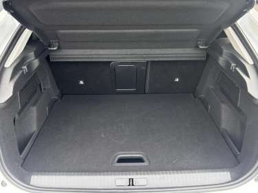 CITROEN C4 1.5 BlueHDI 130 EAT8 Shine