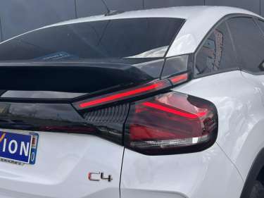 CITROEN C4 1.5 BlueHDI 130 EAT8 Shine