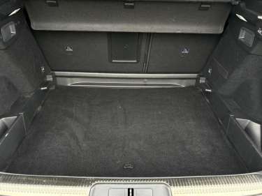 DS DS7 CROSSBACK 1.5 BlueHDI 130 EAT8 Performance Line