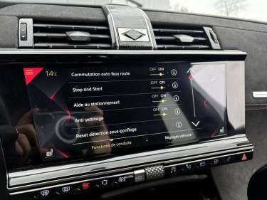 DS DS7 CROSSBACK 1.5 BlueHDI 130 EAT8 Performance Line