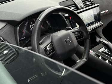 DS DS7 CROSSBACK 1.5 BlueHDI 130 EAT8 Performance Line