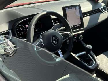 RENAULT CLIO V TCE 90 Techno