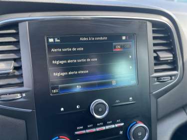 RENAULT MEGANE IV TCE 130 Zen
