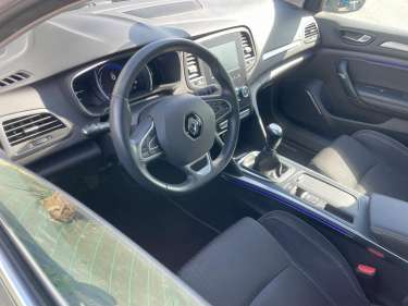 RENAULT MEGANE IV TCE 130 Zen
