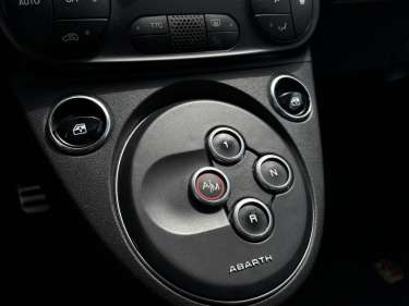 ABARTH 500 1.4 Turbo T-Jet 160ch 595 Pista BVA
