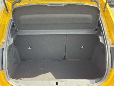 PEUGEOT 208 1.5 BlueHDI 100 Allure