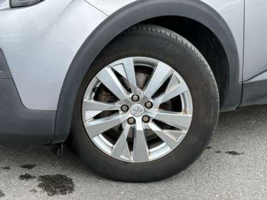 PEUGEOT 3008 1.6 BlueHDI 120 Active Business