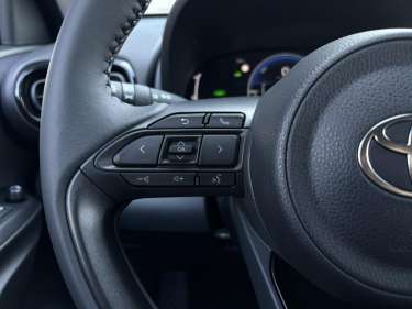 TOYOTA YARIS Hybride 116 E-CVT 116 Design