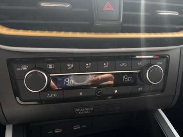 SEAT ARONA TSI 110 DSG Style Business