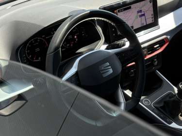 SEAT ARONA TSI 110 FR