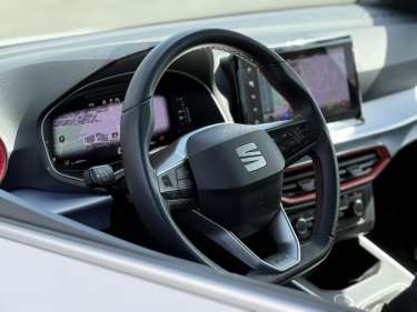 SEAT ARONA TSI 110 FR