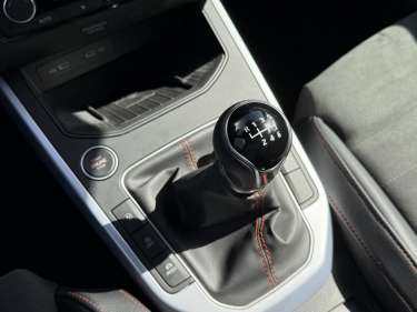 SEAT ARONA TSI 110 FR