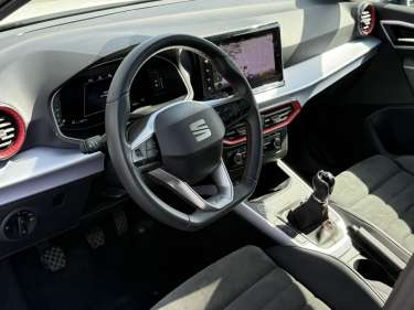 SEAT ARONA TSI 110 FR