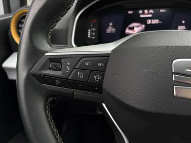 SEAT ARONA TSI 110 Style Business