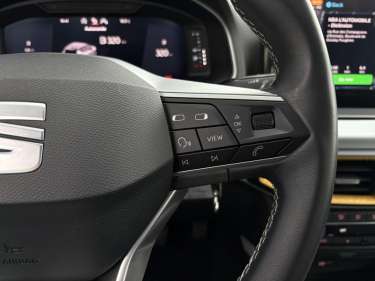 SEAT ARONA TSI 110 Style Business