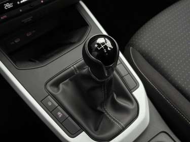 SEAT ARONA TSI 110 Style Business
