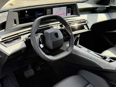 PEUGEOT 3008 NV Hybrid 136 e-DSC6 Allure