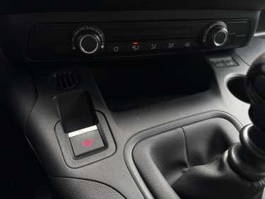 PEUGEOT PARTNER M 650kg 1.5 BlueHDI 100