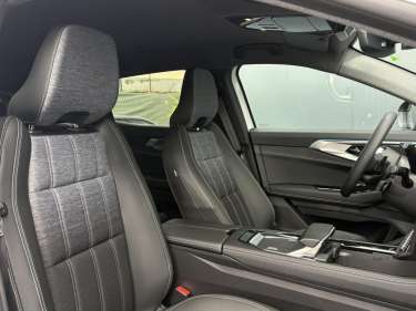 RENAULT AUSTRAL E-Tech Full Hybrid 200 Techno