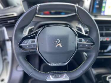 PEUGEOT 2008 II 1.5 BlueHDI 130 EAT8 GT