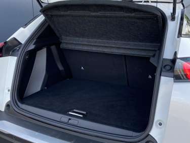PEUGEOT 2008 II 1.5 BlueHDI 130 EAT8 GT