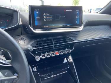 PEUGEOT 2008 II 1.5 BlueHDI 130 EAT8 GT