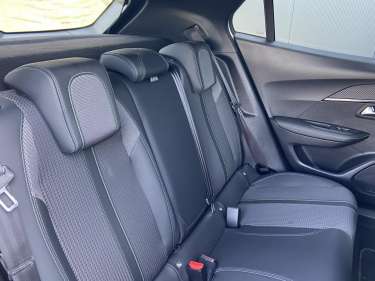 PEUGEOT 2008 II 1.5 BlueHDI 130 EAT8 GT