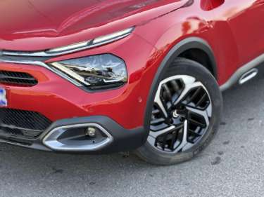 CITROEN C4 X 1.5 BlueHDI 130 EAT8 Max