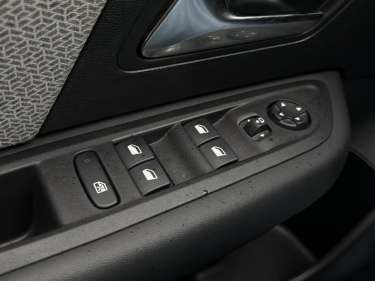 CITROEN C4 X 1.5 BlueHDI 130 EAT8 Max
