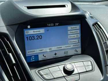 FORD KUGA 2.0 TDCi 150 4X2 Titanium