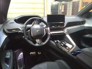 PEUGEOT 3008 1.5 BlueHDI 130 EAT8 GT