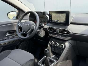 DACIA SANDERO STEPWAY TCE 110 Extrême +