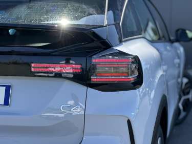CITROEN C4 NV Hybrid 145 e-DSC6 Plus