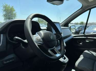 RENAULT TRAFIC L2H1 3T 2.0 BlueDCI 150 Auto9 Extra