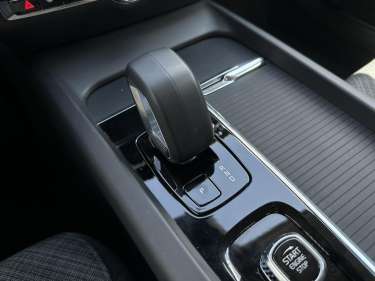 VOLVO S60 B4 197 MHEV Core +