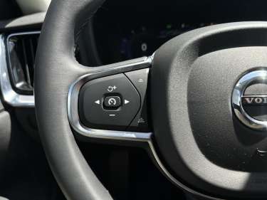 VOLVO S60 B4 197 MHEV Core +