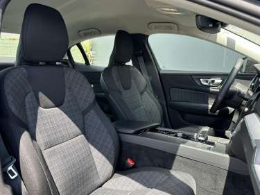 VOLVO S60 B4 197 MHEV Core +
