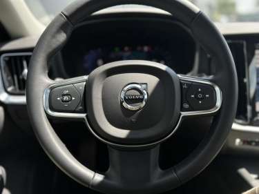 VOLVO S60 B4 197 MHEV Core +