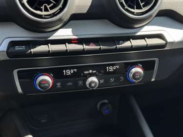 AUDI Q2 2.0 30 TDI 116 Design