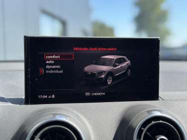 AUDI Q2 2.0 30 TDI 116 Design