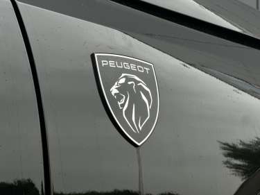 PEUGEOT 3008 NV Hybrid 145 e-DSC6 GT