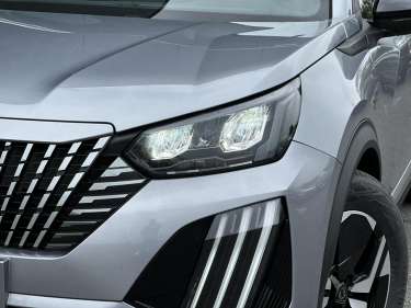 PEUGEOT 2008 NV Hybrid 145 e-DSC6 Allure