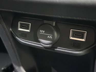 PEUGEOT 3008 NV Hybrid 145 e-DSC6 Allure