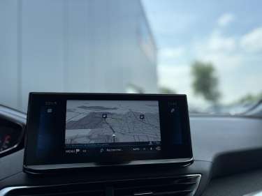PEUGEOT 3008 1.5 BlueHDI 130 Roadtrip