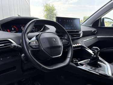PEUGEOT 3008 1.5 BlueHDI 130 Roadtrip