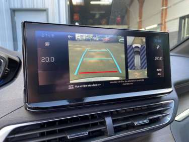 PEUGEOT 5008 1.2 PureTech 130 EAT8 GT